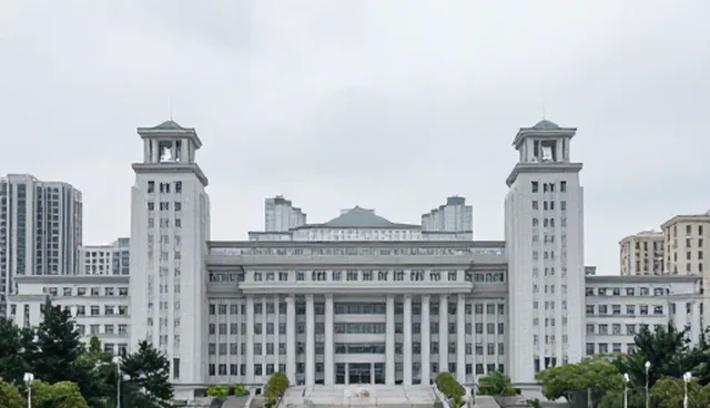企业选型民国银锭时的关键考量因素